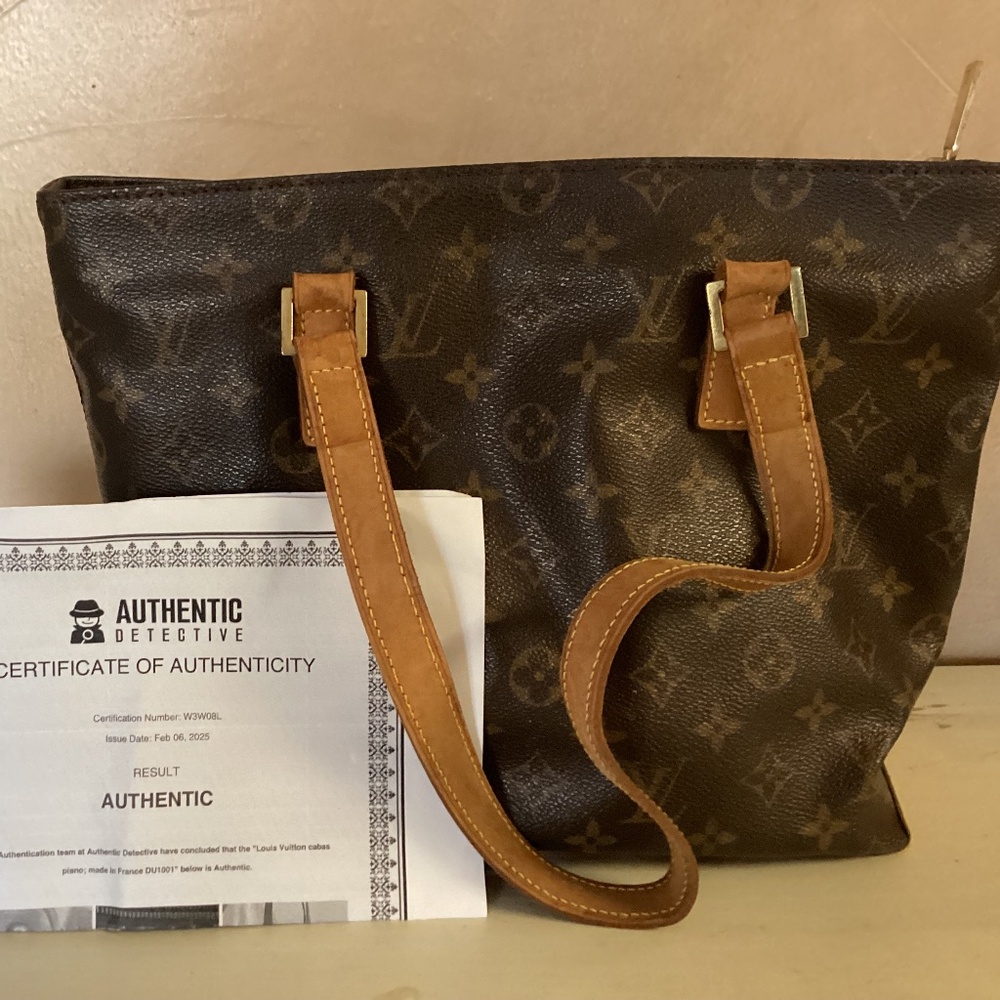 Authentic Louis Vuitton Cabas purse